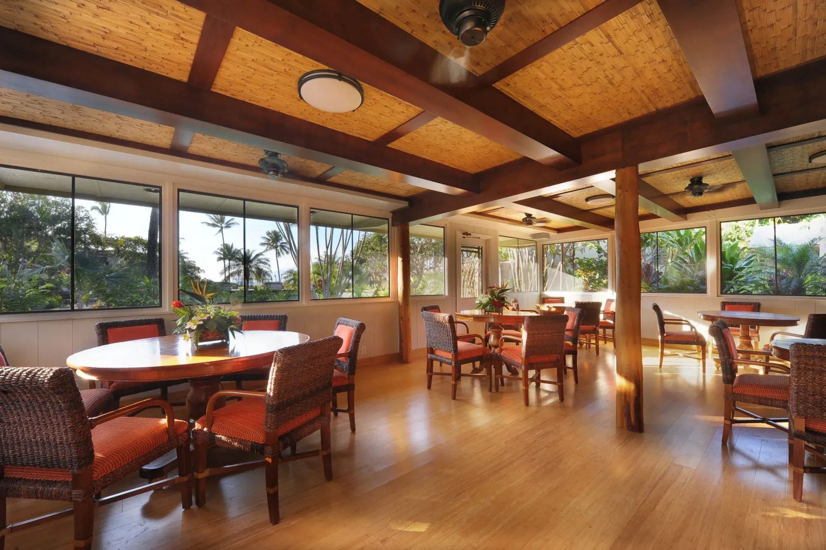 The Mauian - Boutique Beach Studios on Napili Bay