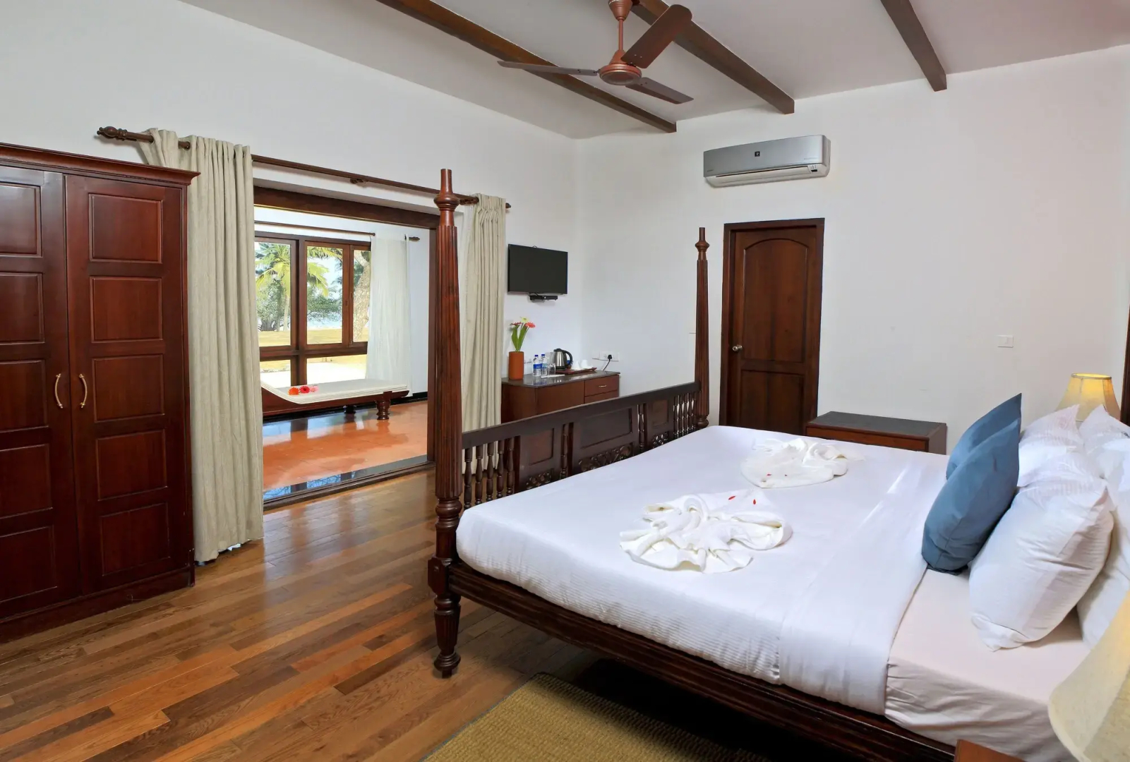 Amritara The Poovath Beachfront Heritage, Fort Kochi