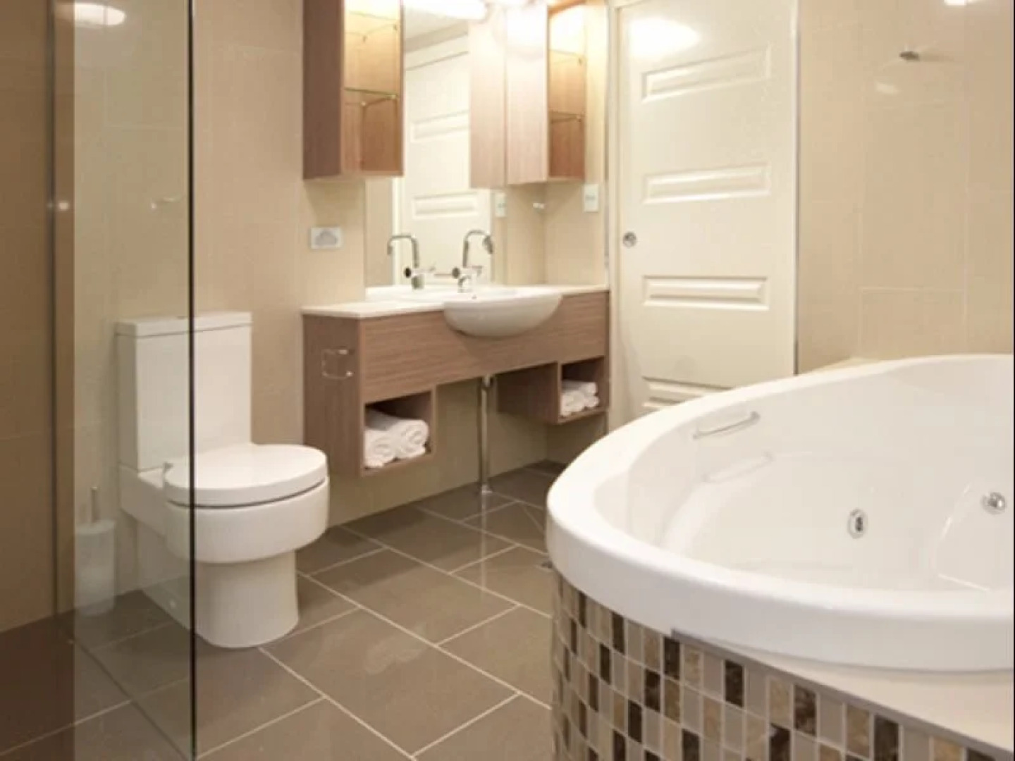 CBD Executive Apartments