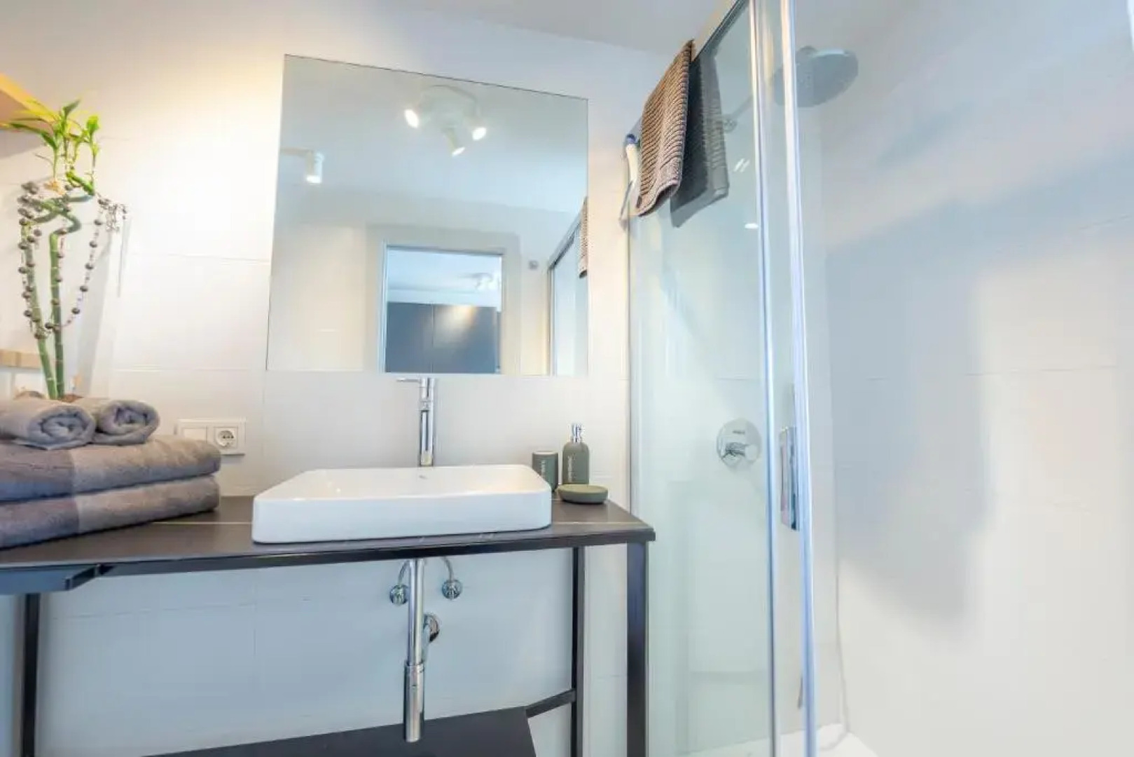 Radazul Marina Seafront 5