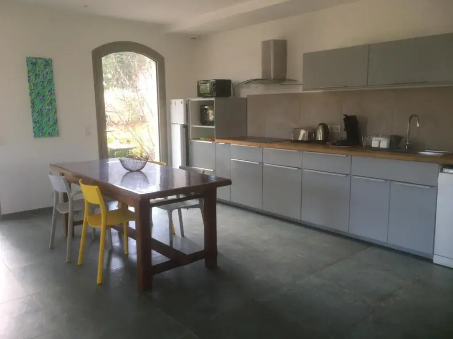 Maison neuve + piscine dans parc arboré proche mer