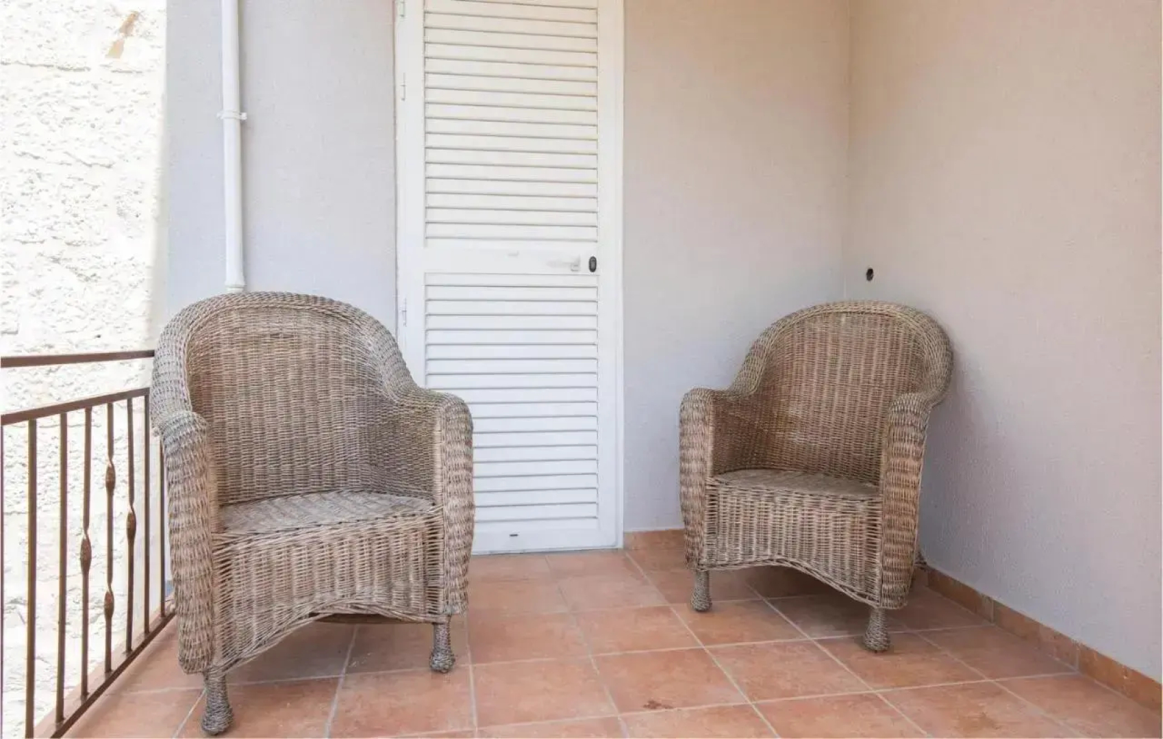 Five-Bedroom Holiday Home in Orebici