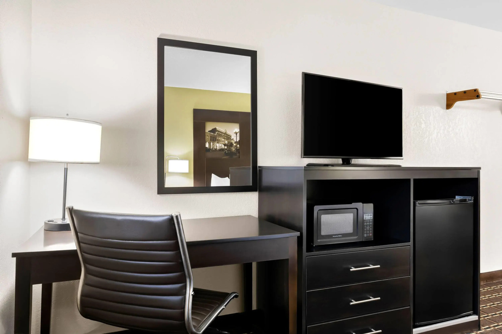 Super 8 by Wyndham La Crosse