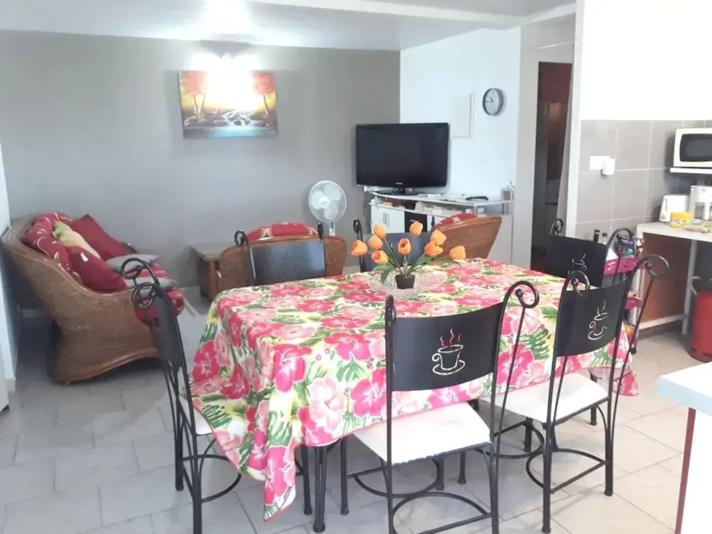 Apartment With 2 Bedrooms in Rivière-pilote, With Wonderful Mountain V