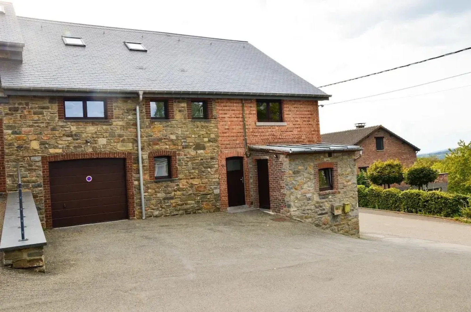 House With 5 Bedrooms in Stavelot, With Wonderful City View and Furnished Garden