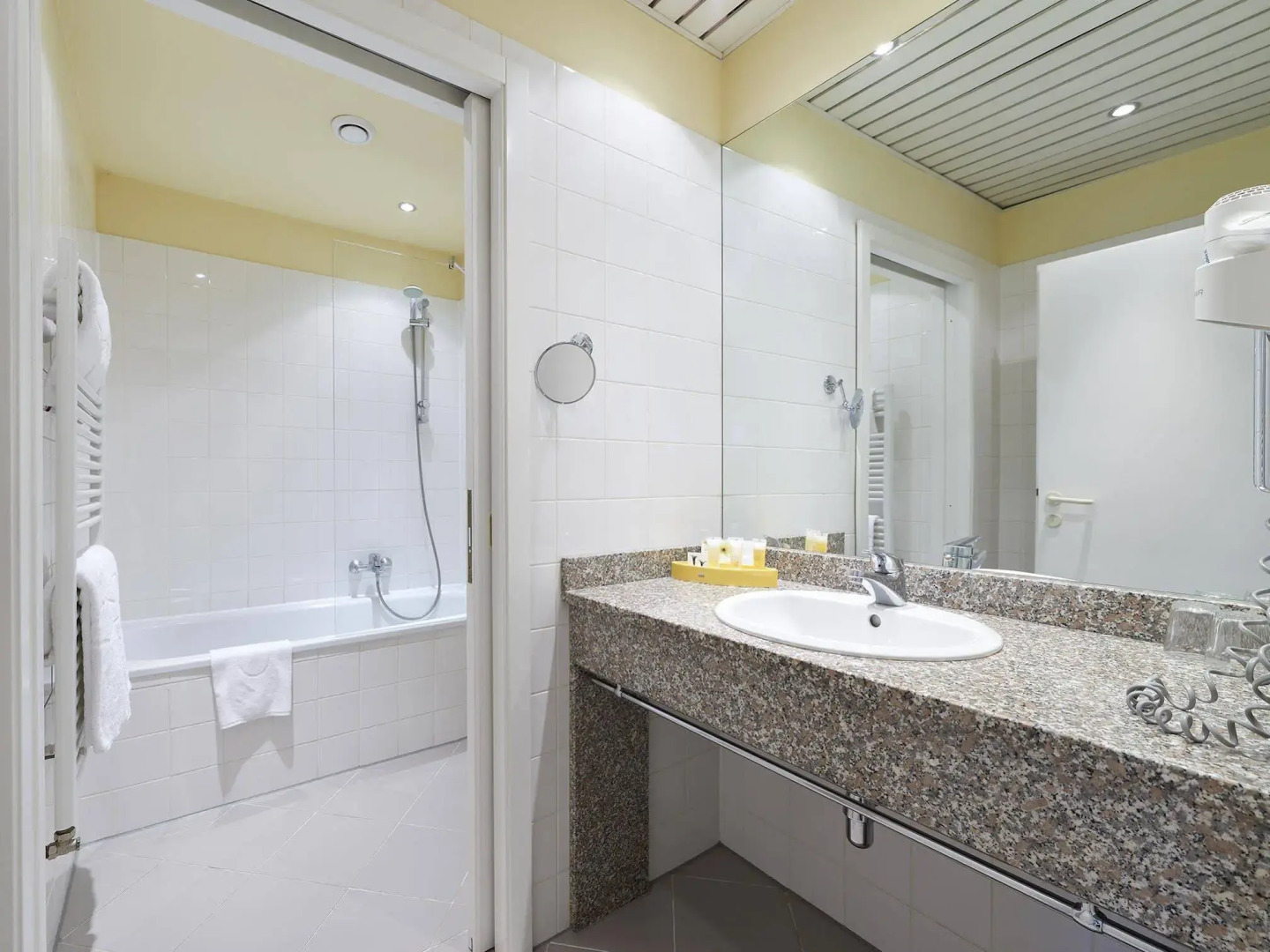 Starlight Suiten Salzgries