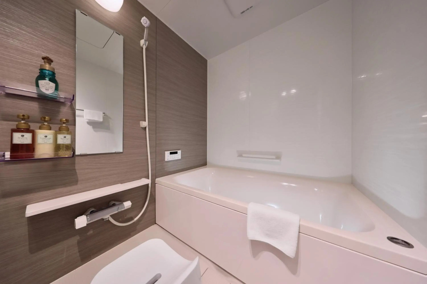 Crystal Ryokan Shirahama Akariya