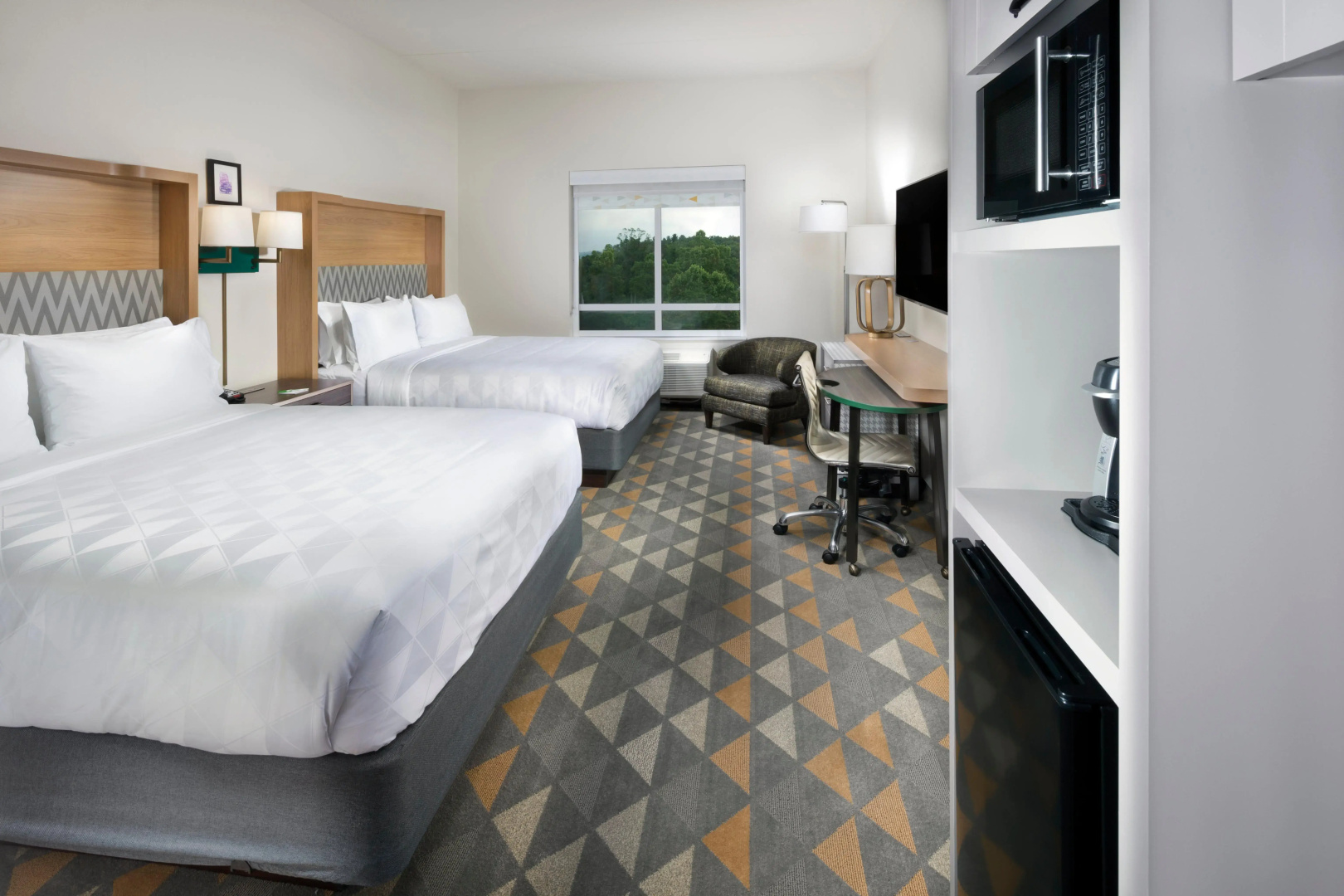 Holiday Inn & Suites Arden - Asheville Airport by IHG