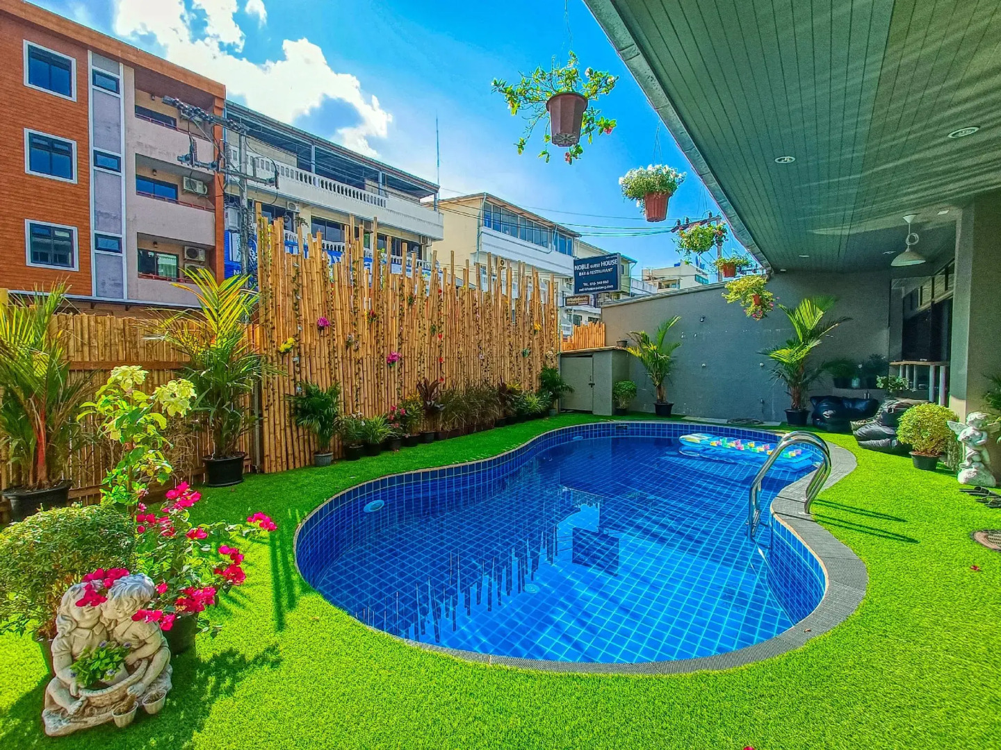 Noble House Patong