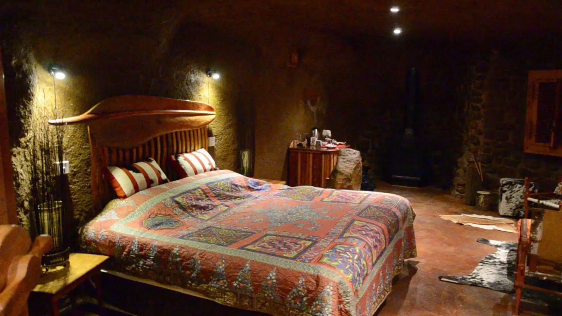 Antbear Drakensberg Lodge