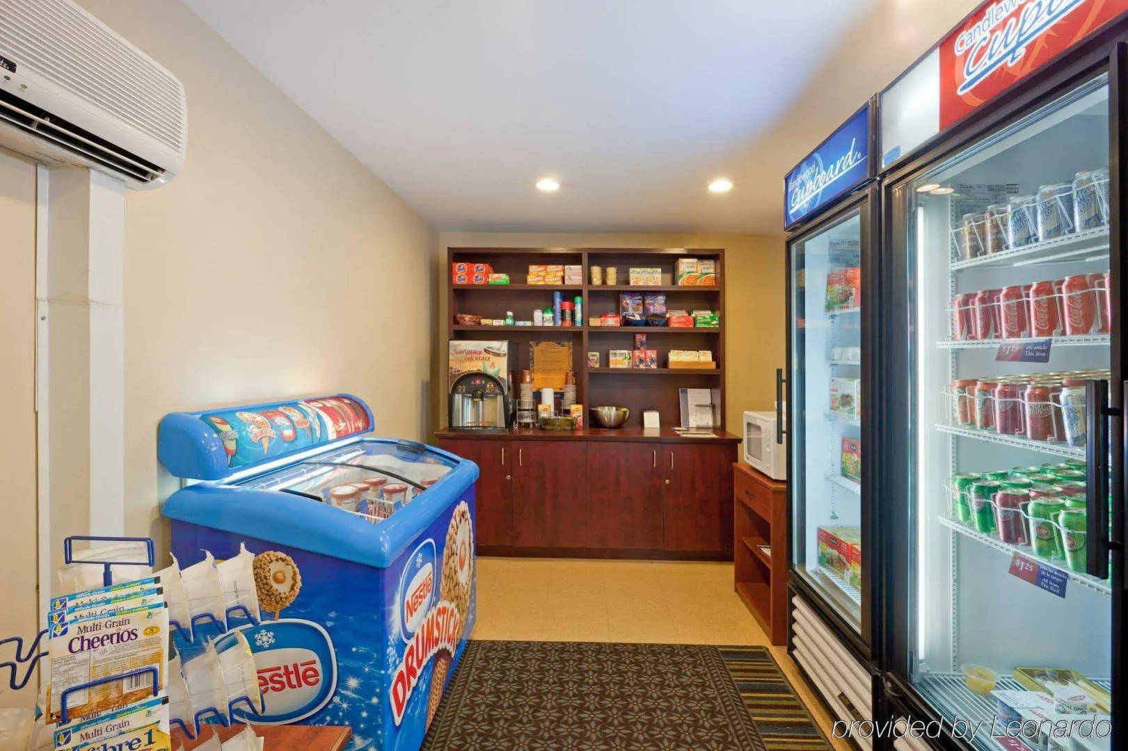 Hotel Saint-Laurent Montreal