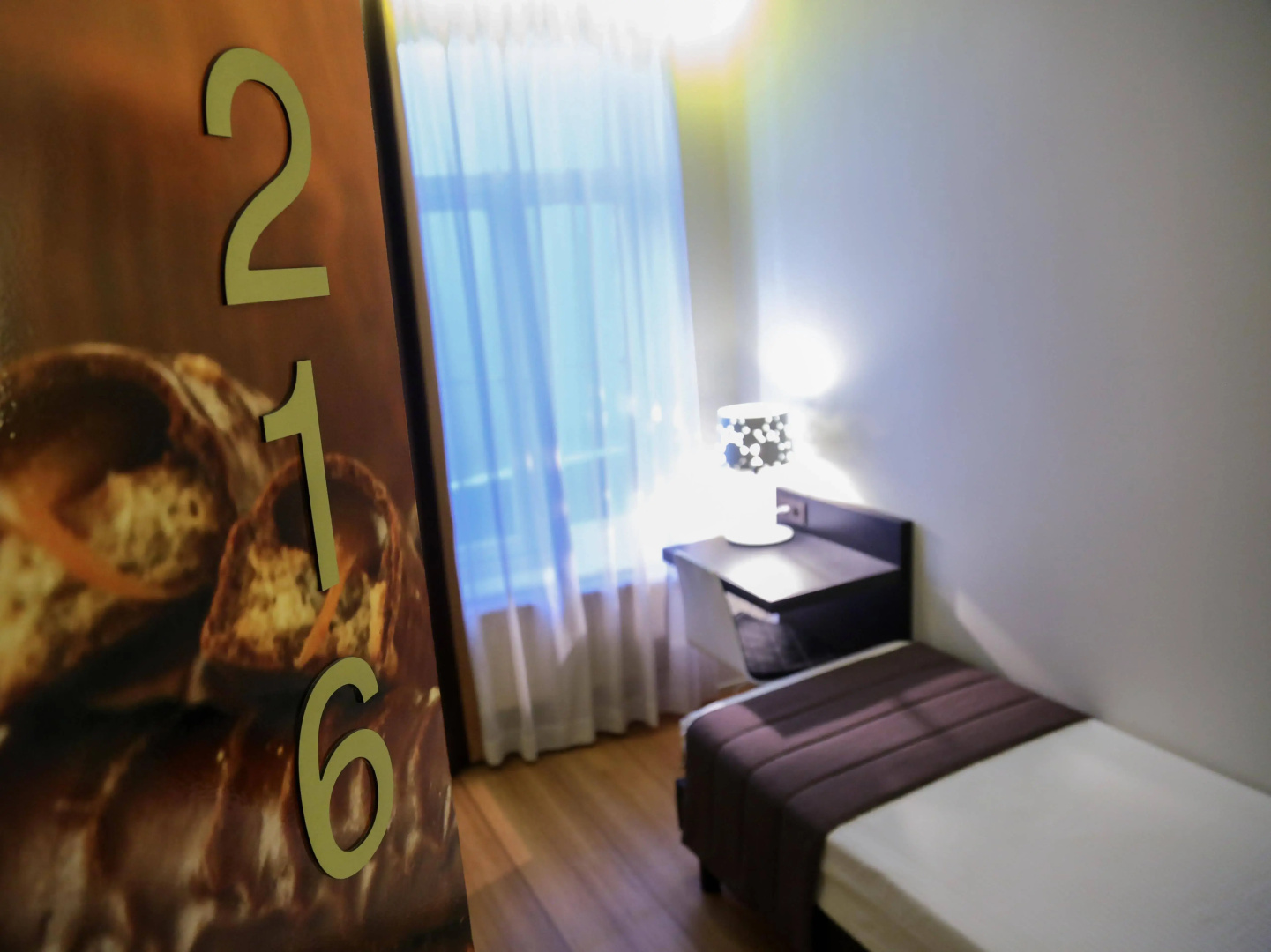 Craves Hotel