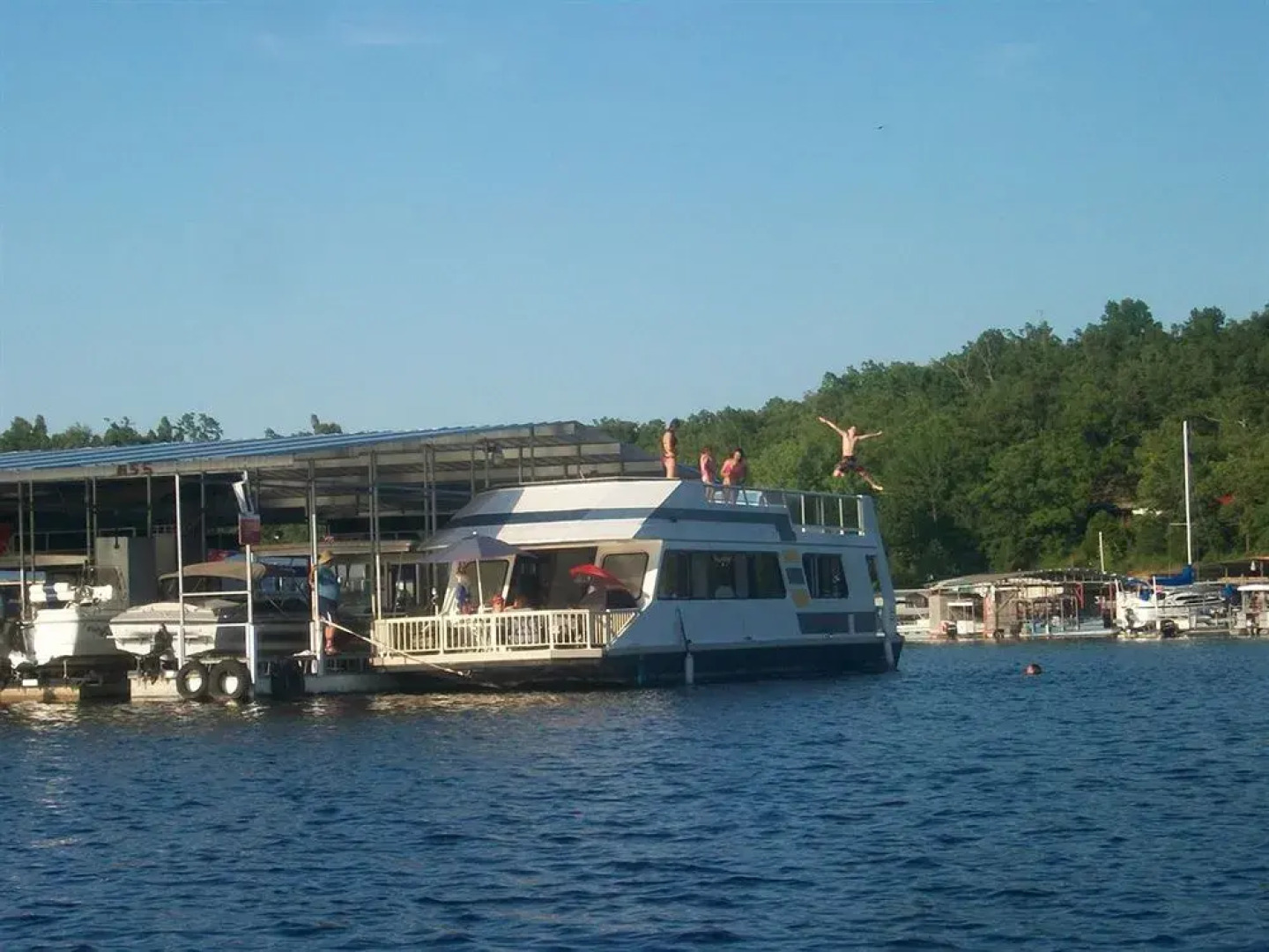 Brass Door Inn Bull Shoals