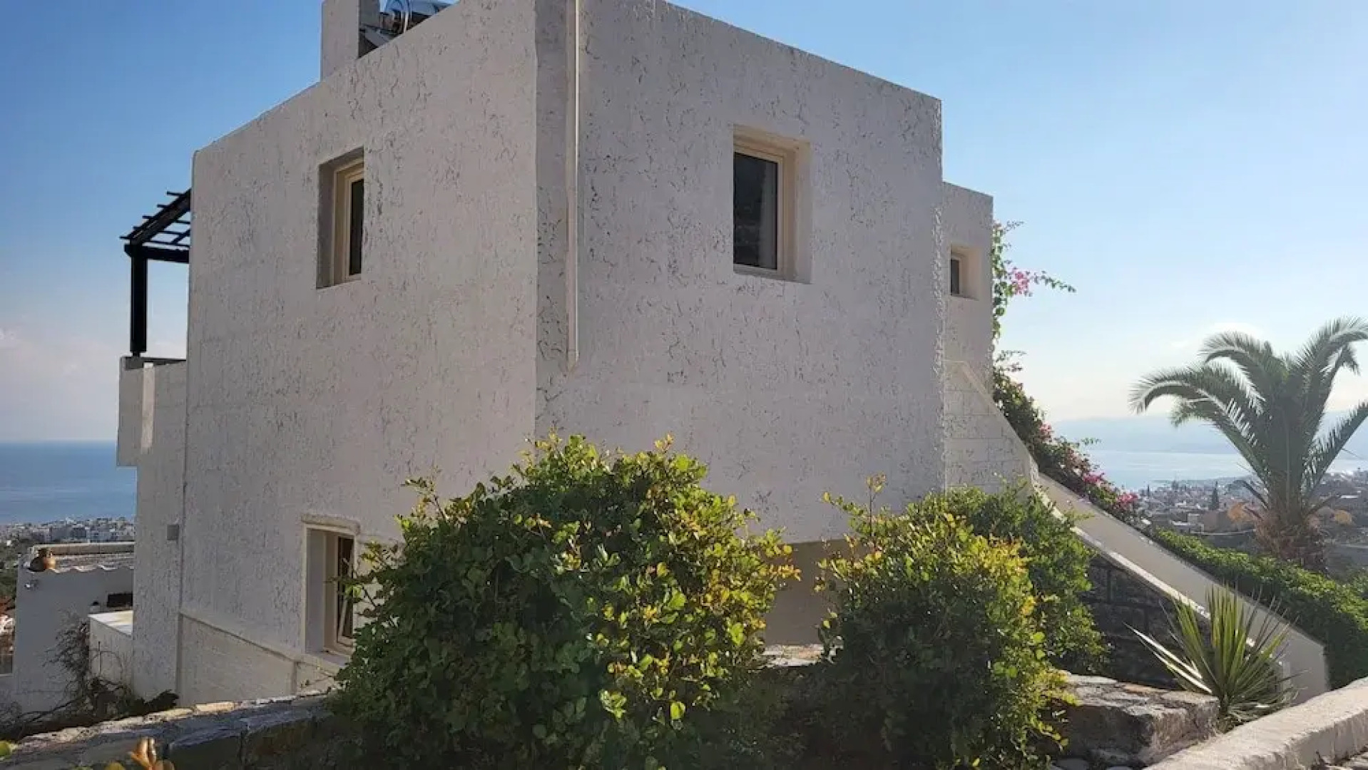 Room-one Private Studio With Stunning fu