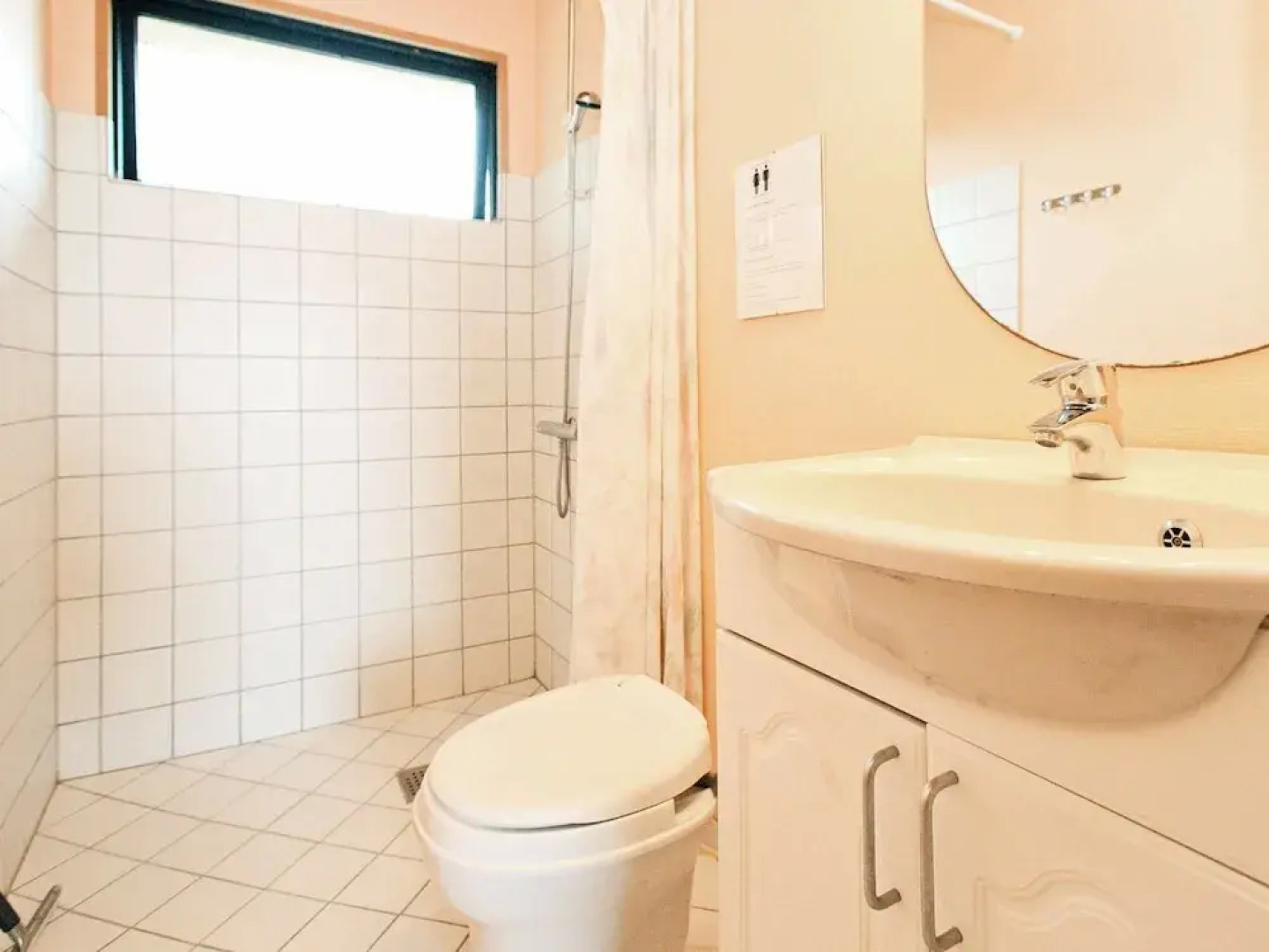 Pleasant Holiday Home in Føllenslev Near Sea