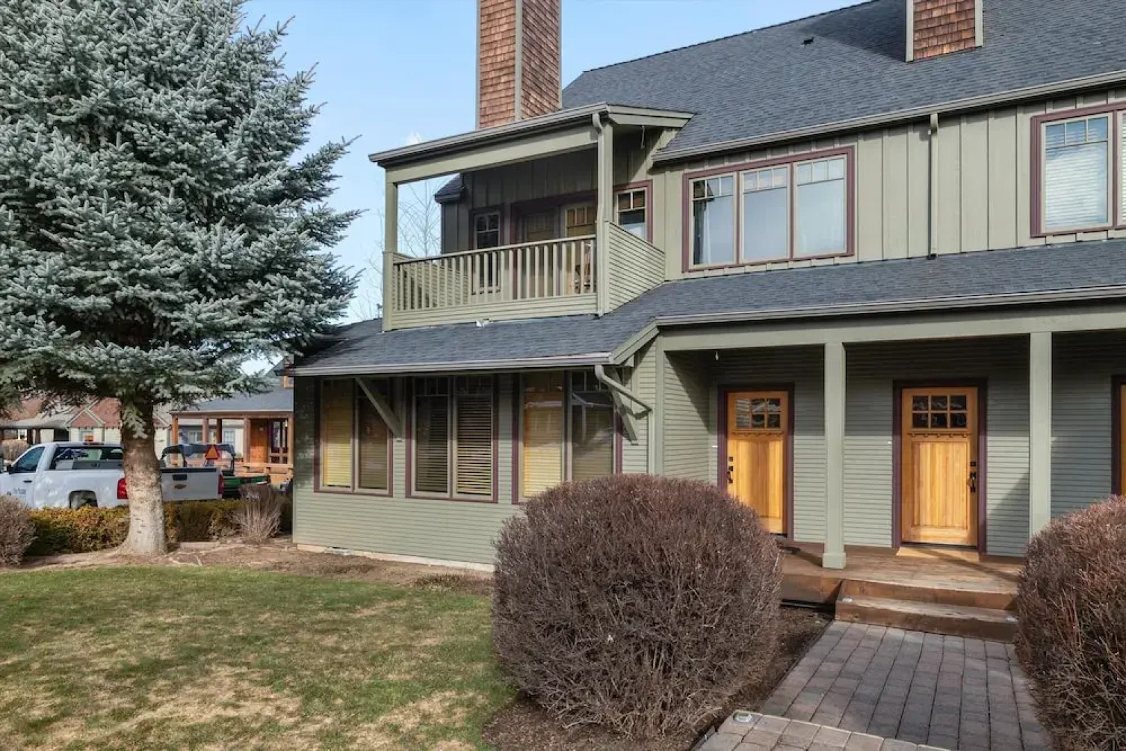 The Three Sisters Walk to Downtown Sisters