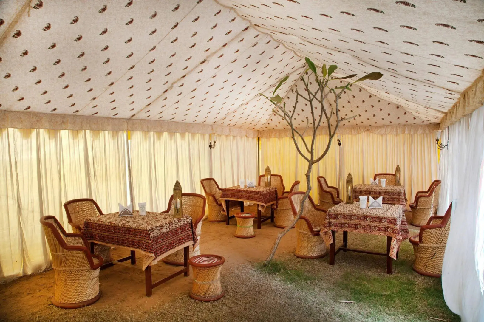 Anuraag Villa