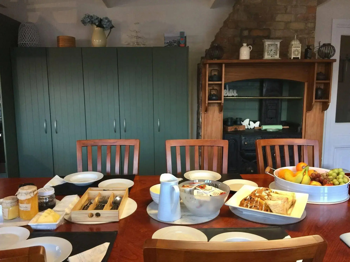 Chelsea House Bed & Breakfast