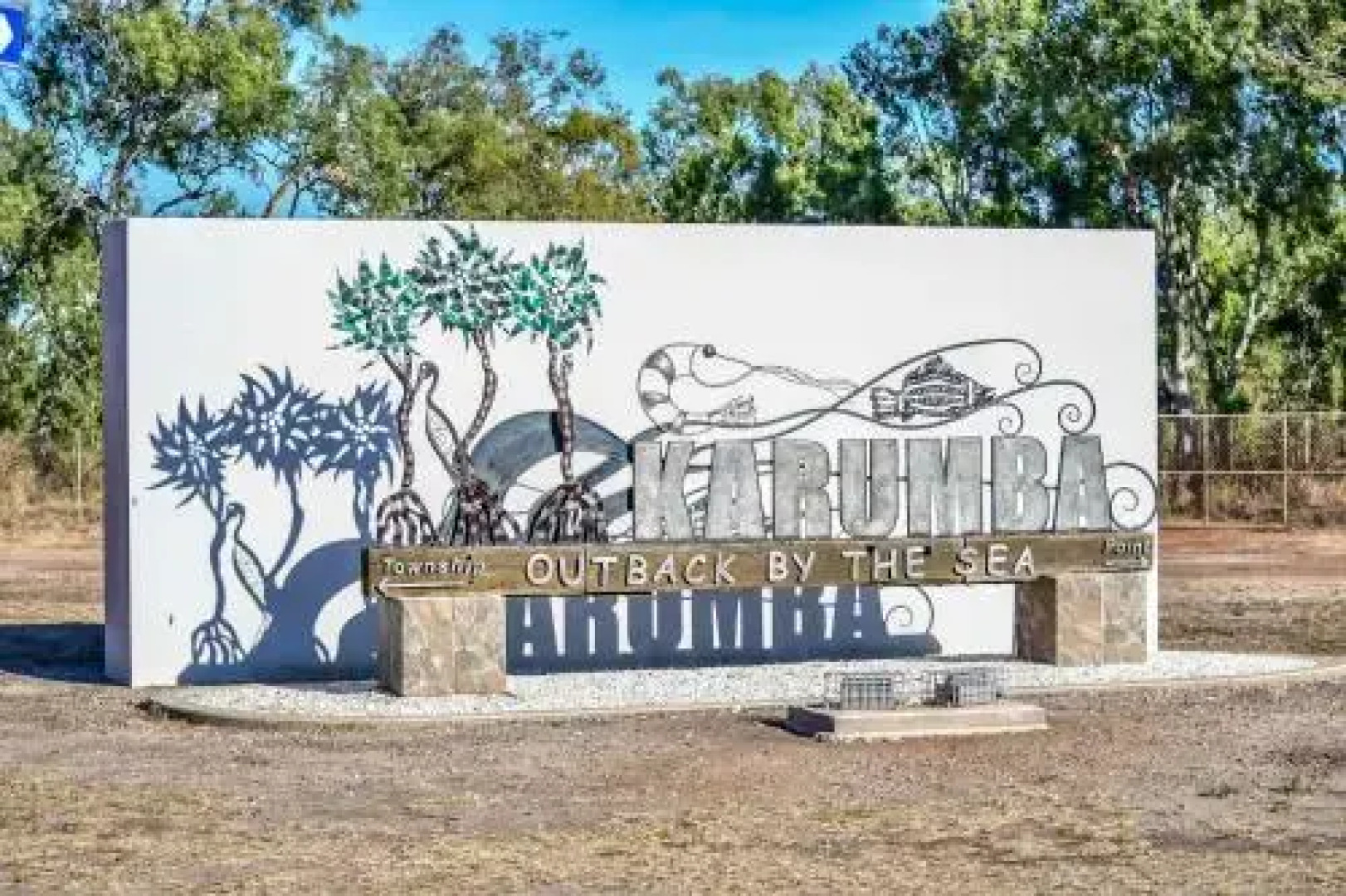 Ash’s Holiday Units