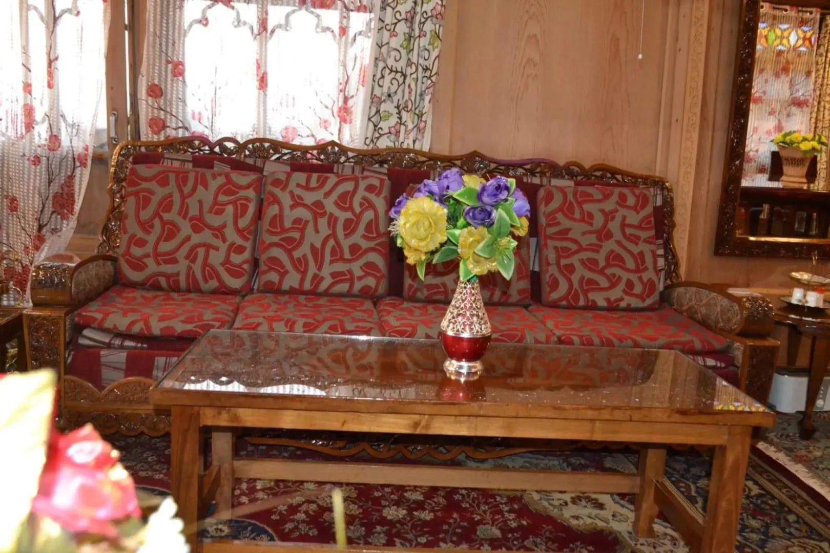 Little Majestic Group of House Boats