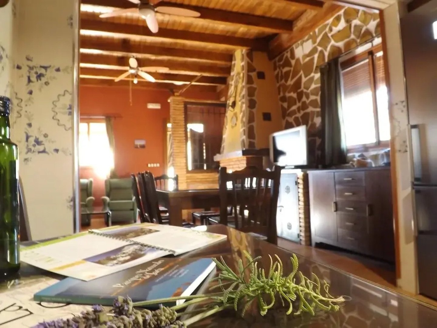 Villa With 5 Bedrooms in La Guardia de Jaen, With Wonderful Mountain V