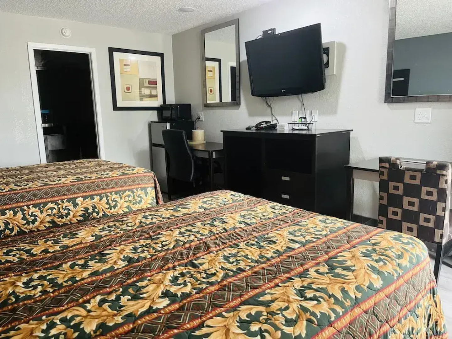 Town House Motel