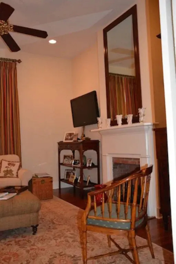 Hamilton Guest House