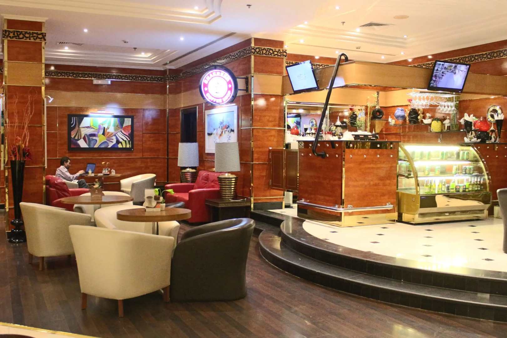 Golden Tulip Al Shakreen