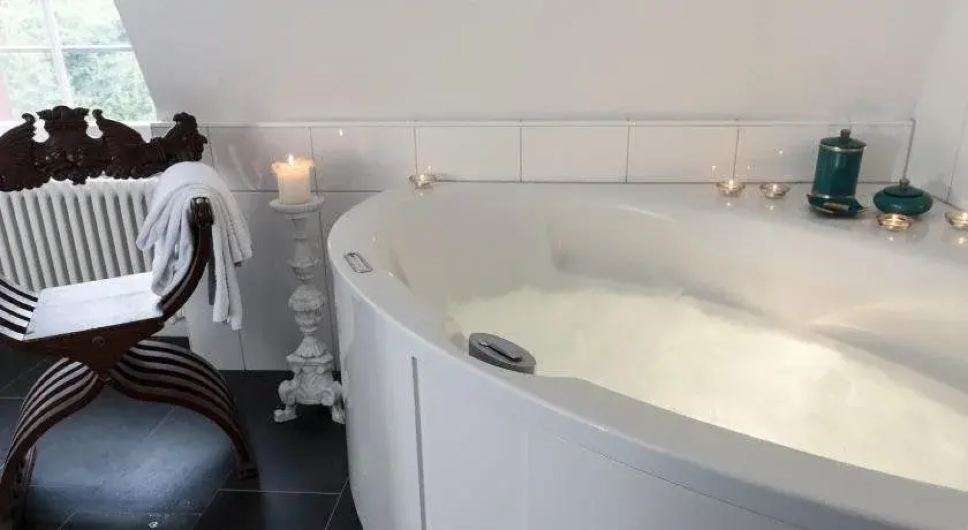 Schloss Münchenwiler