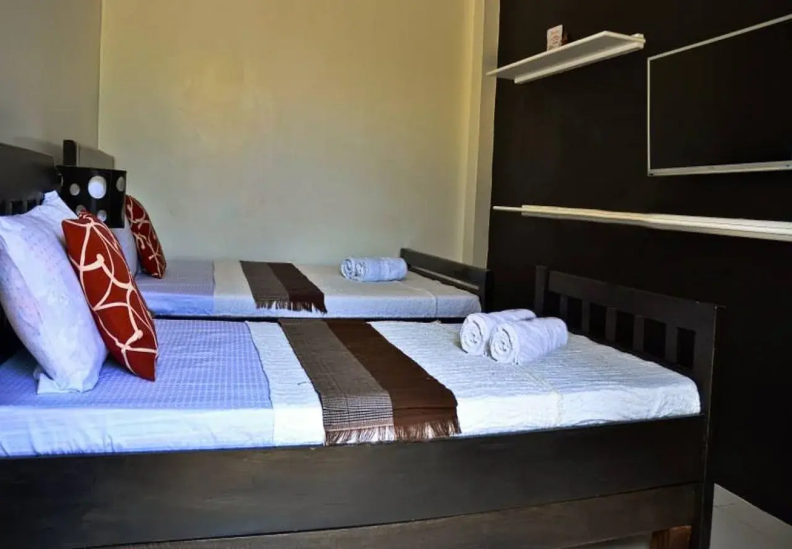 AA Travellers Pad Hotel