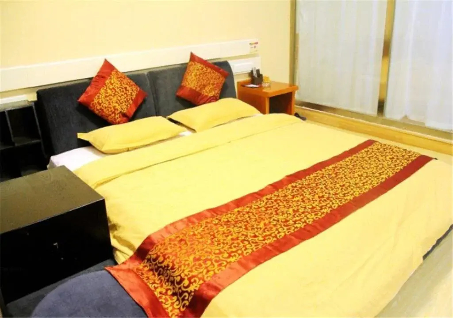 Jiatai Business Hotel