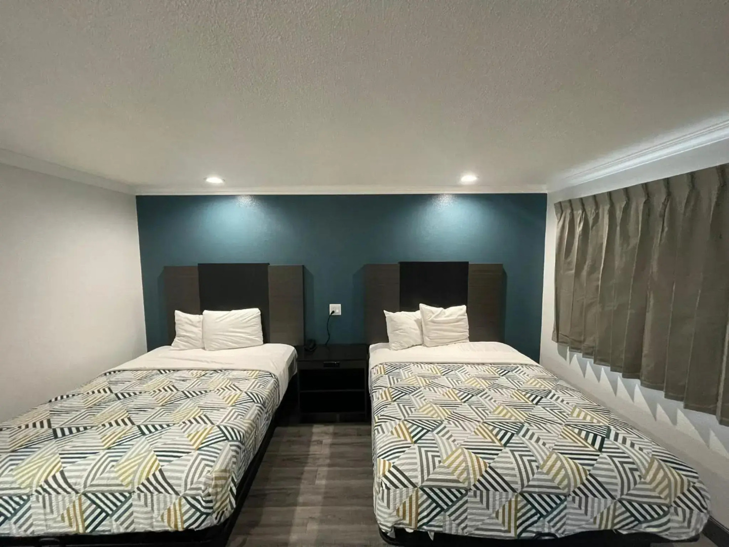 Studio 6 Suites – San Bernardino, CA