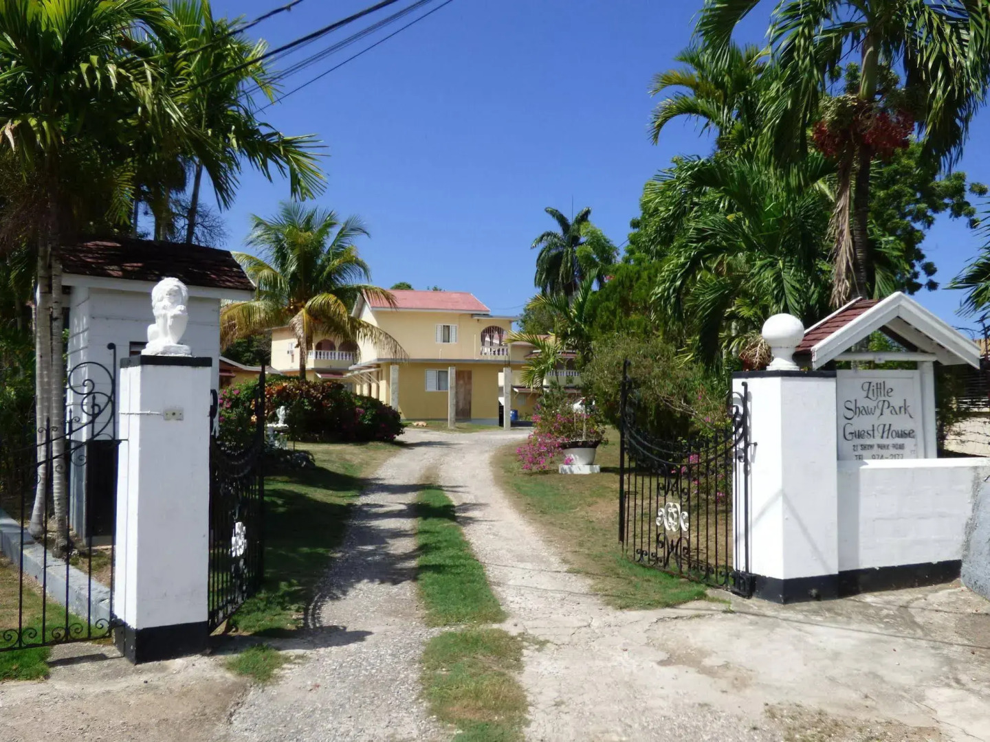 Little Shaw Park Guest House