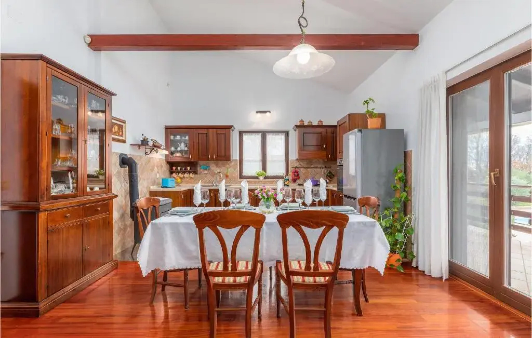 Beautiful Home in Muntic With Outdoor Swimming Pool, Wifi and 3 Bedrooms