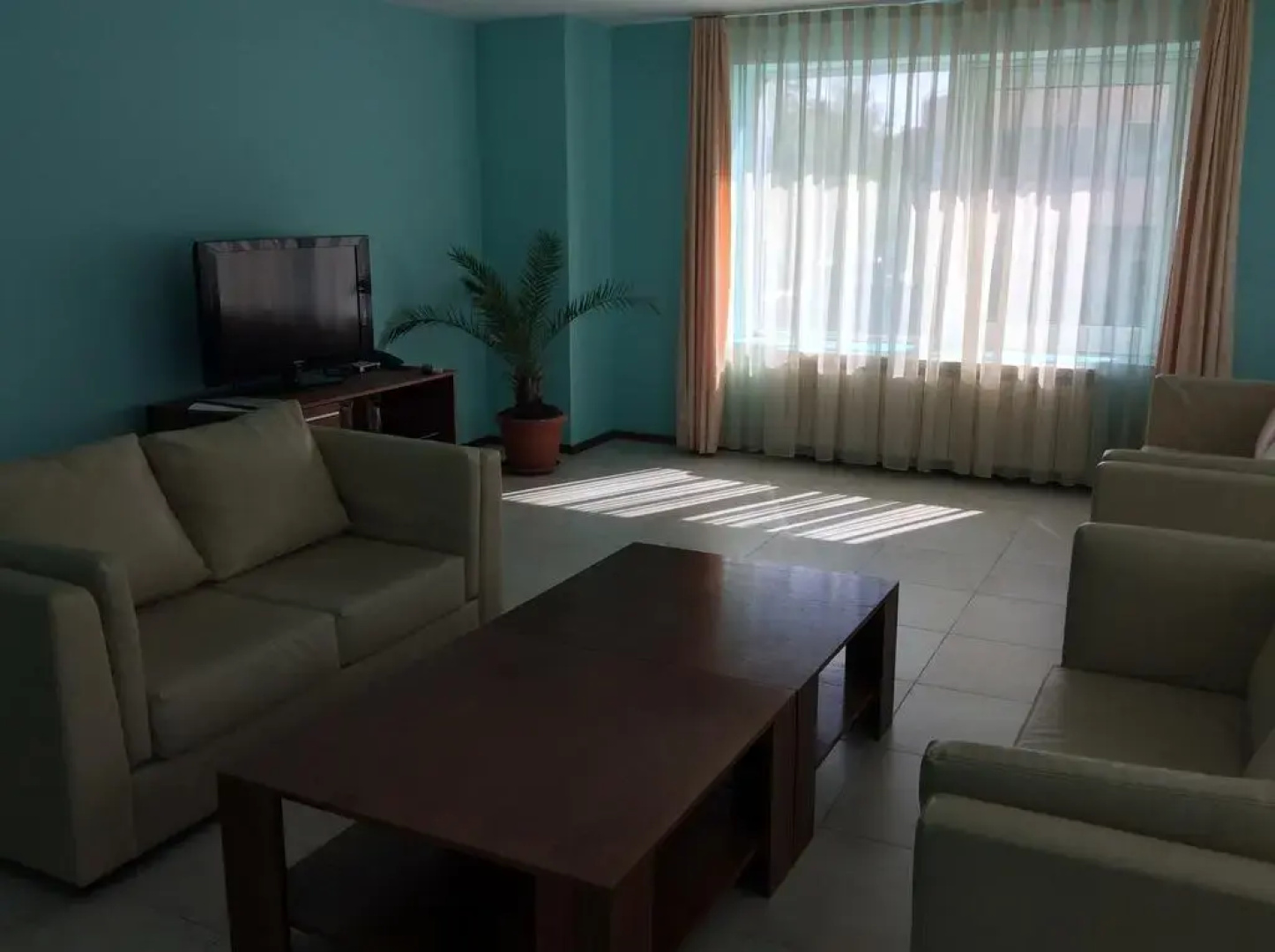 Arena Tarnovo Hotel
