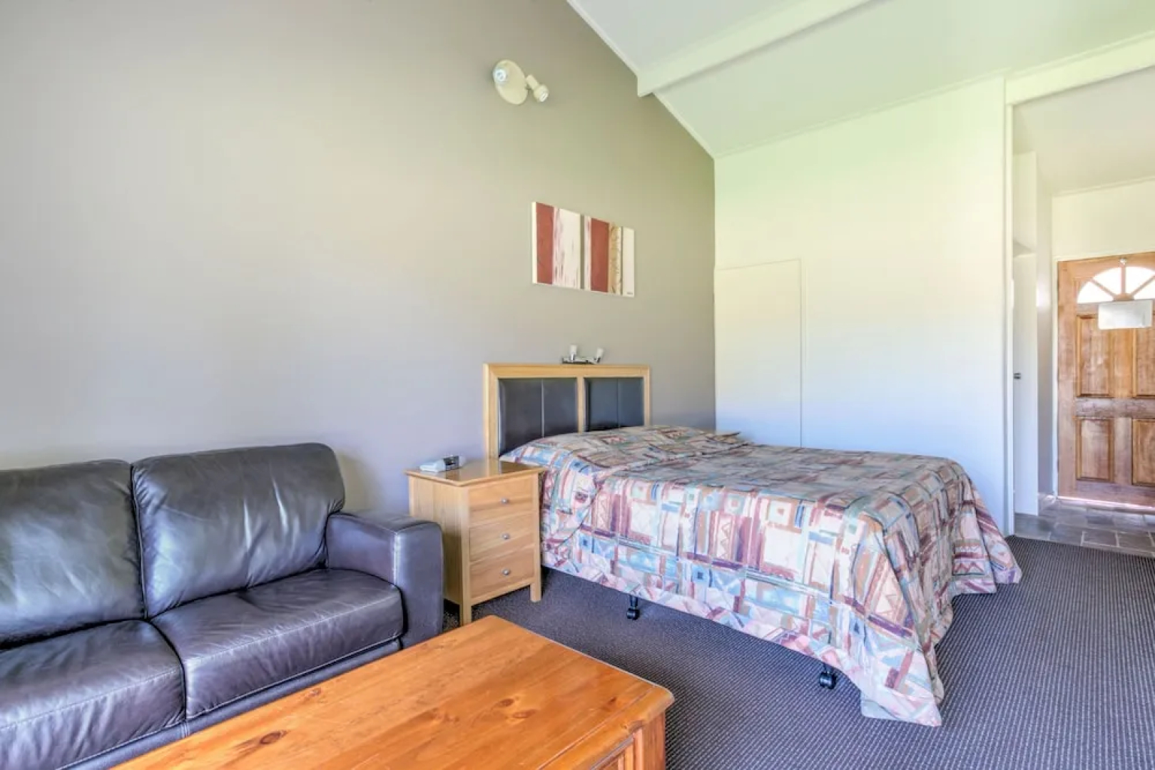 Bairnsdale Motor Inn