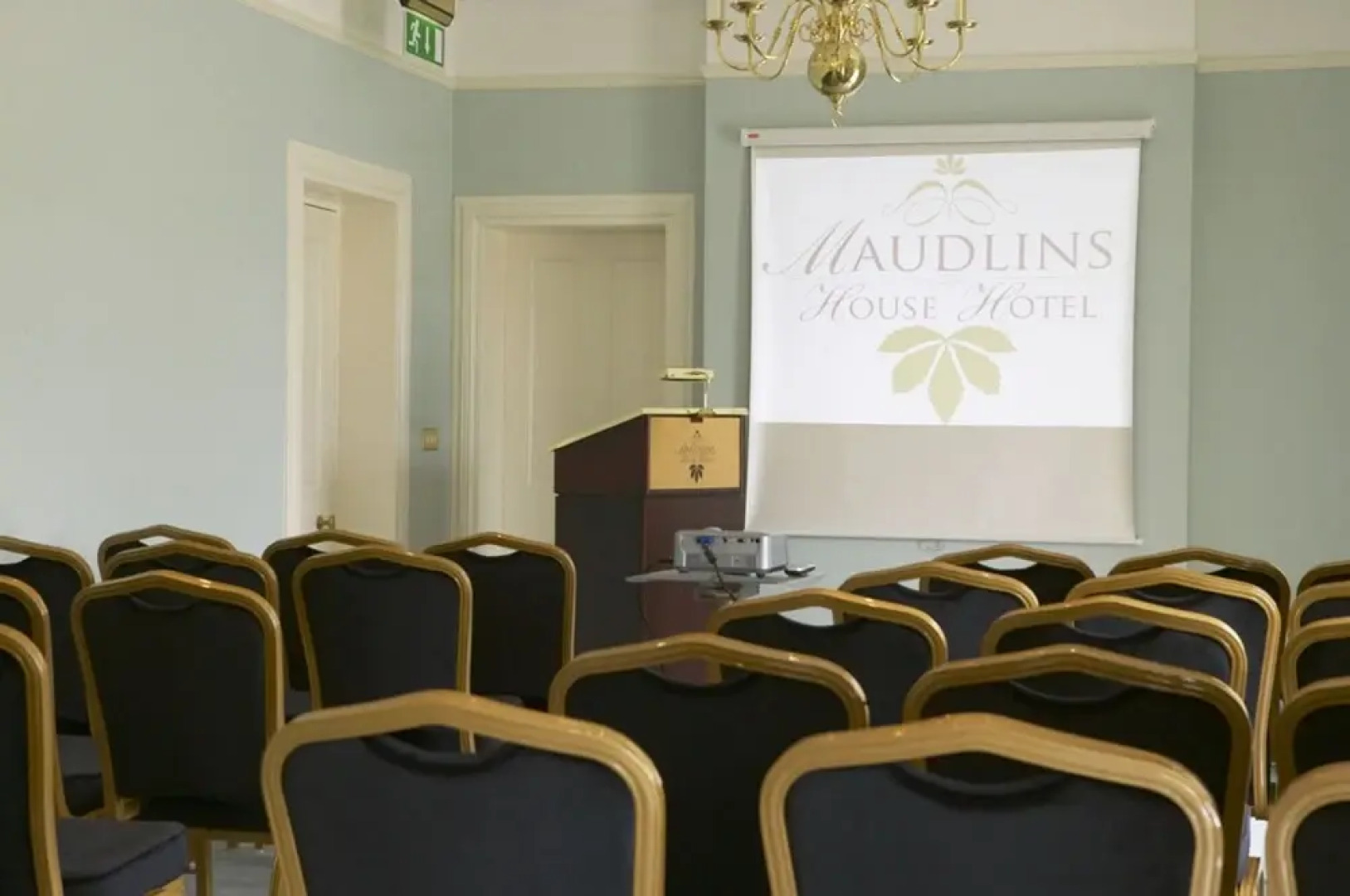 Maudlins House Hotel