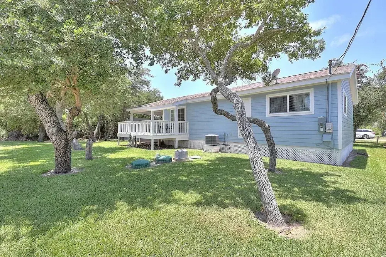 Seashell Memories 2 Bedroom Home by RedAwning