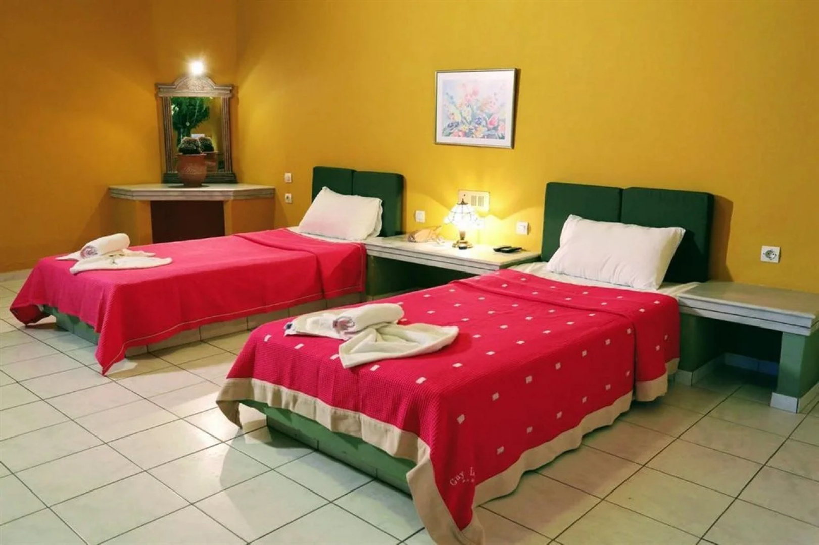Aquarius Apartments