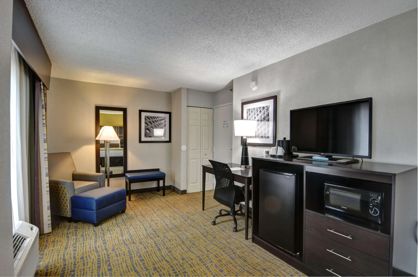 Best Western Plus Hanes Mall Hotel