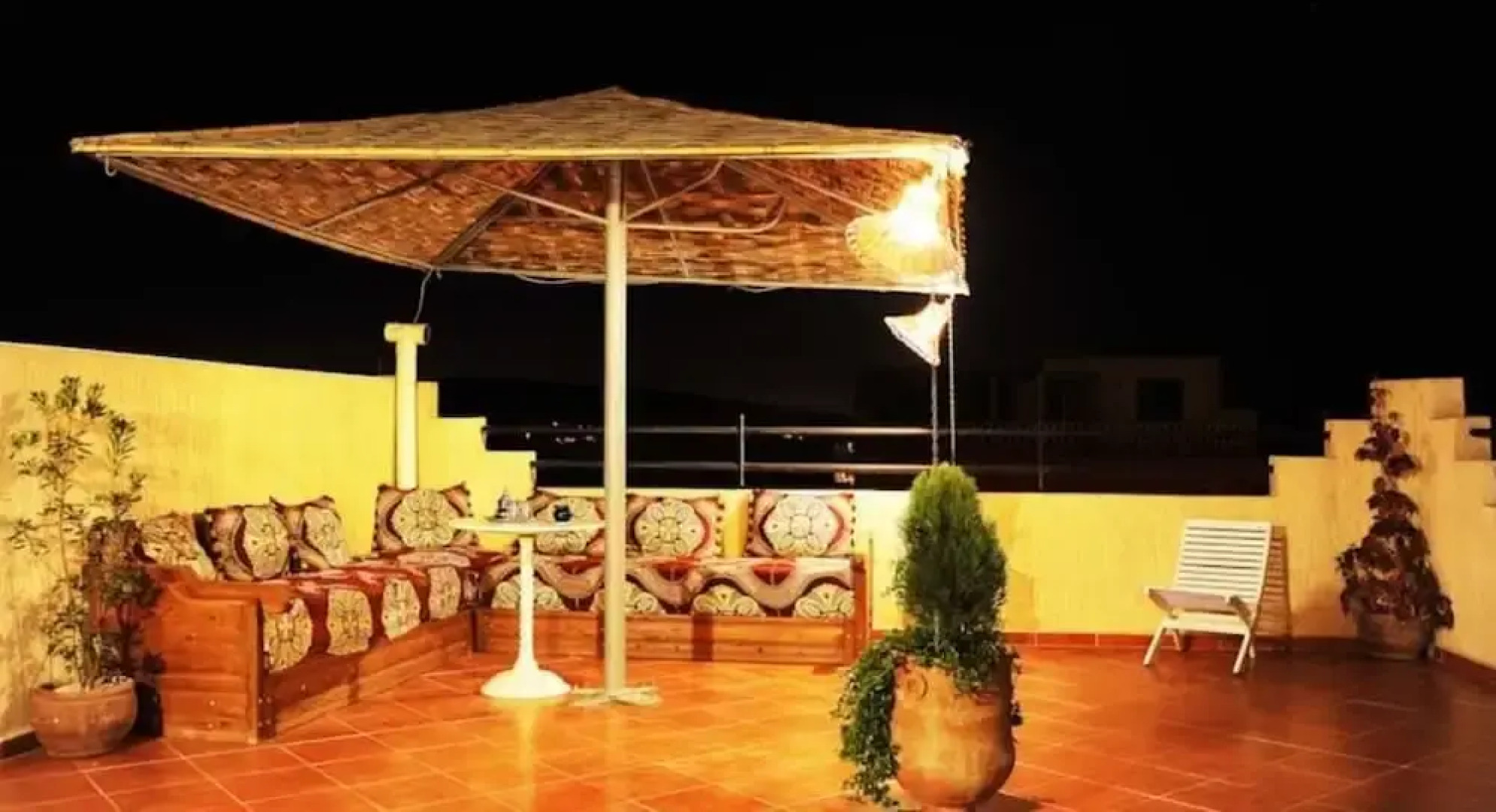 Chilloutsurf Hostel & Yoga