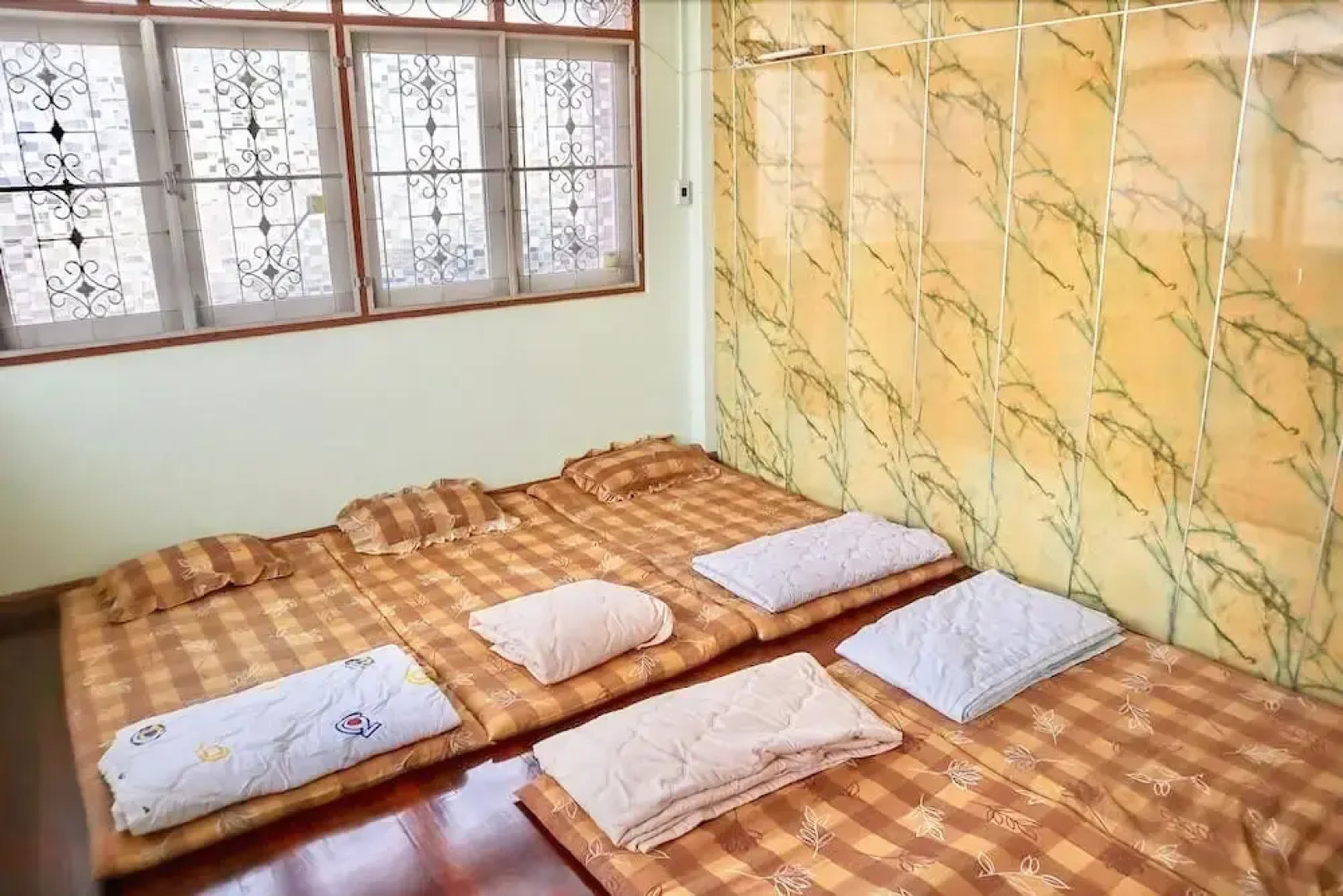 Charoengulpa Homestay