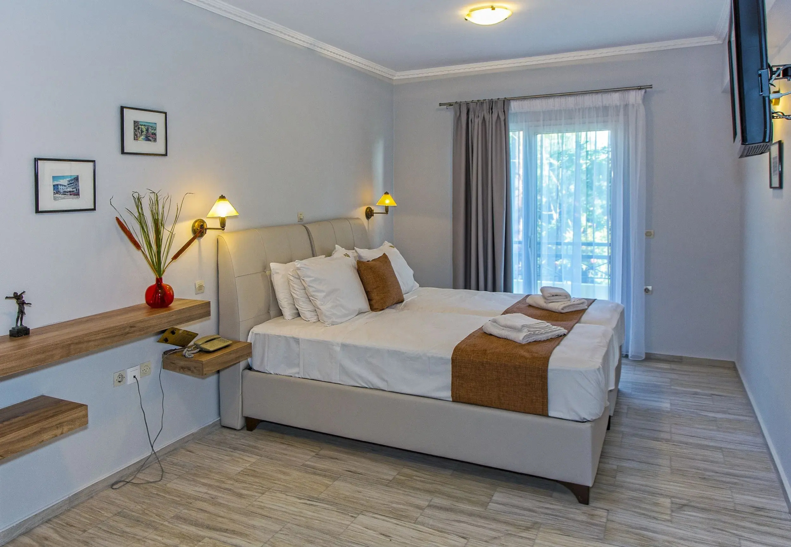 Aliki Hotel