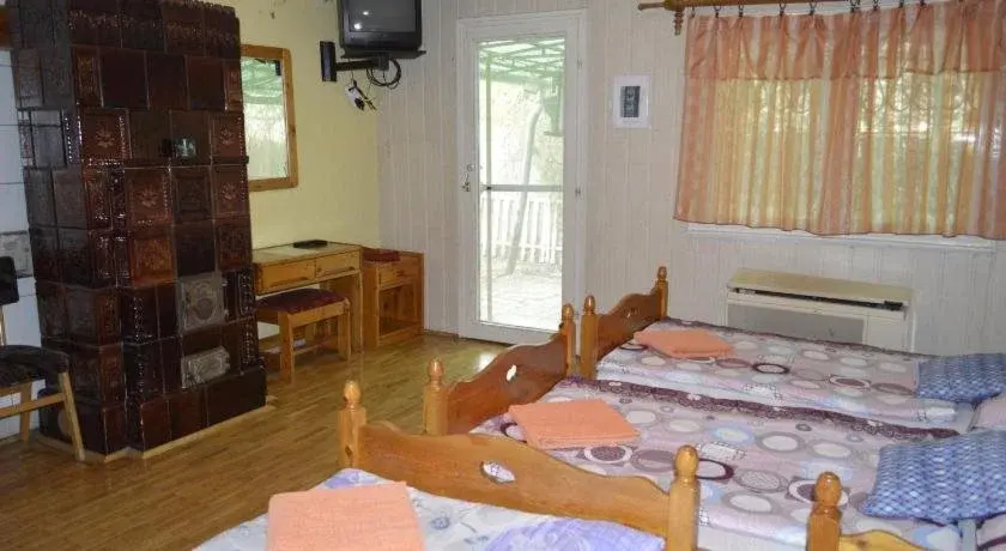 Laci Maganszallashely