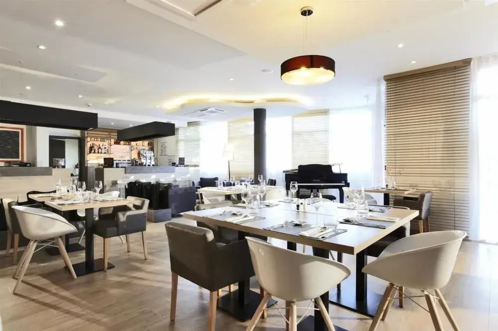 Kyriad Prestige Vannes Centre - Gare