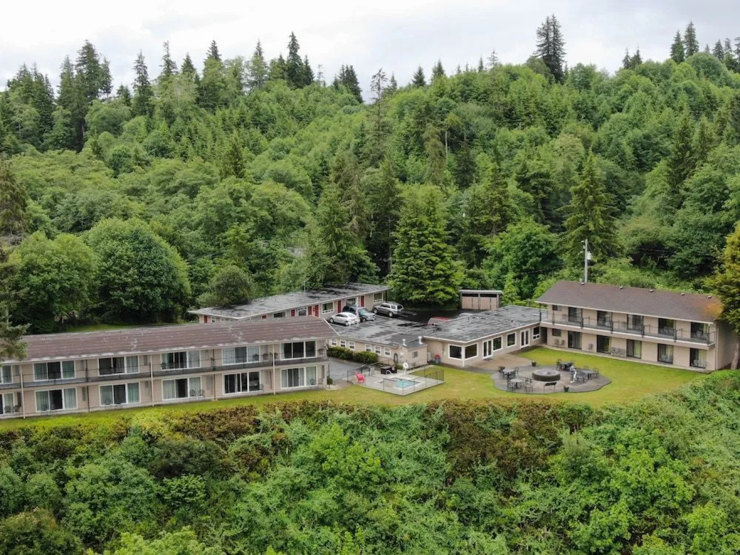 Astoria Crest Motel