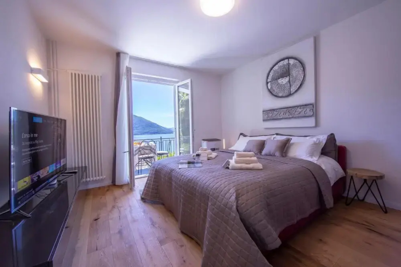 Brissago Lake View in Brissago