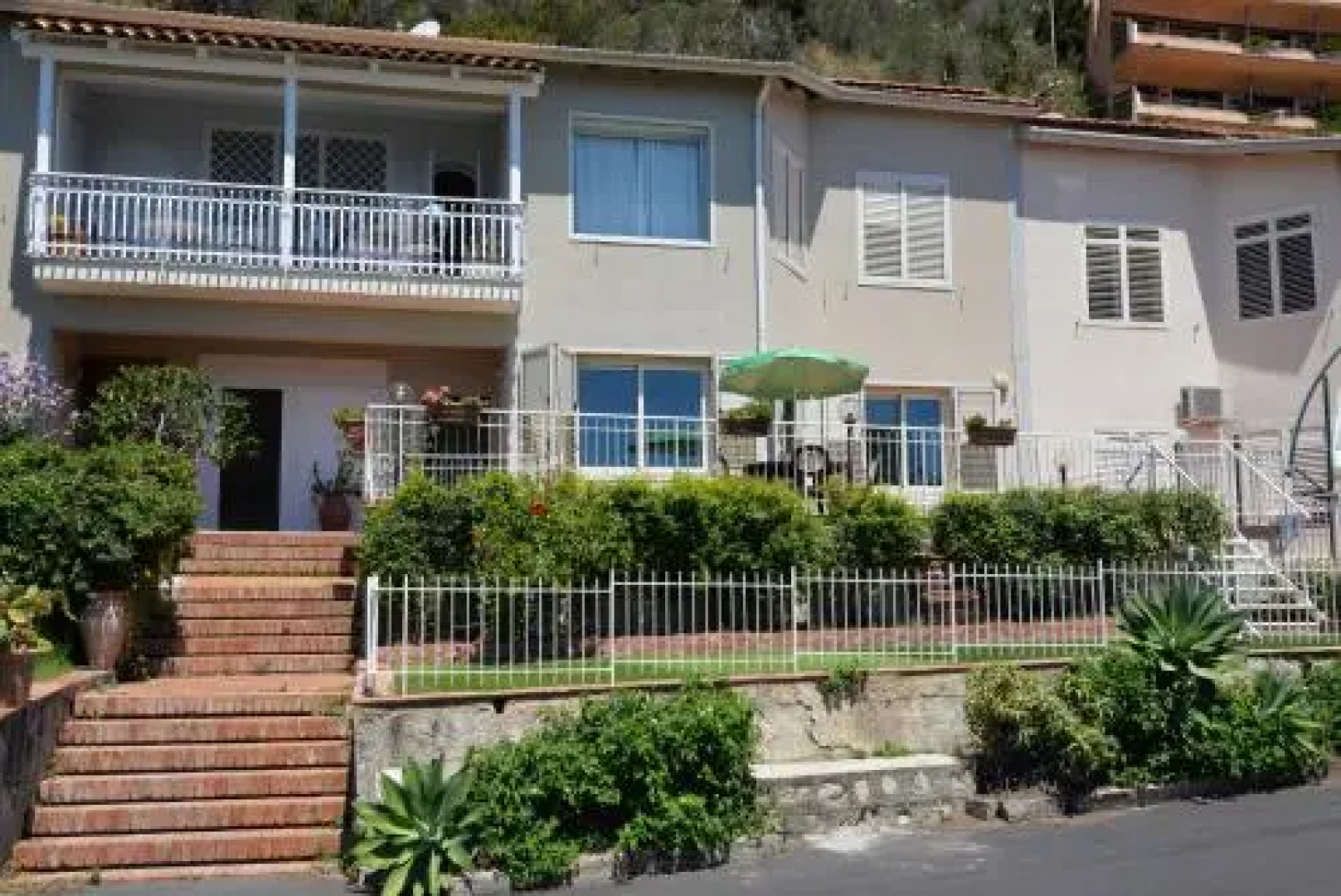 Taormina Isola Bella Apartment - Taormina Holidays