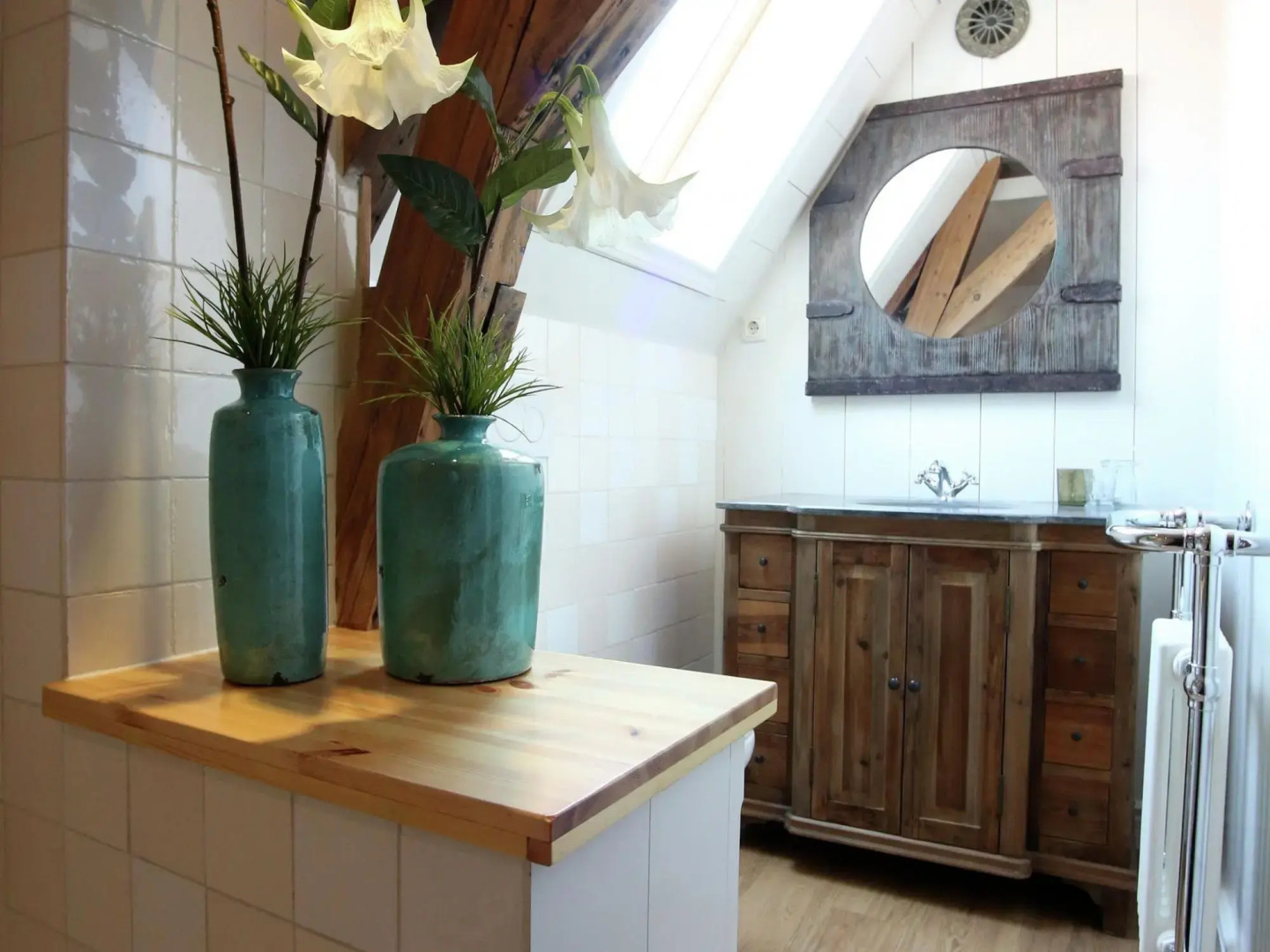 Listed 1777 building with whirlpool in historical Enkhuizen