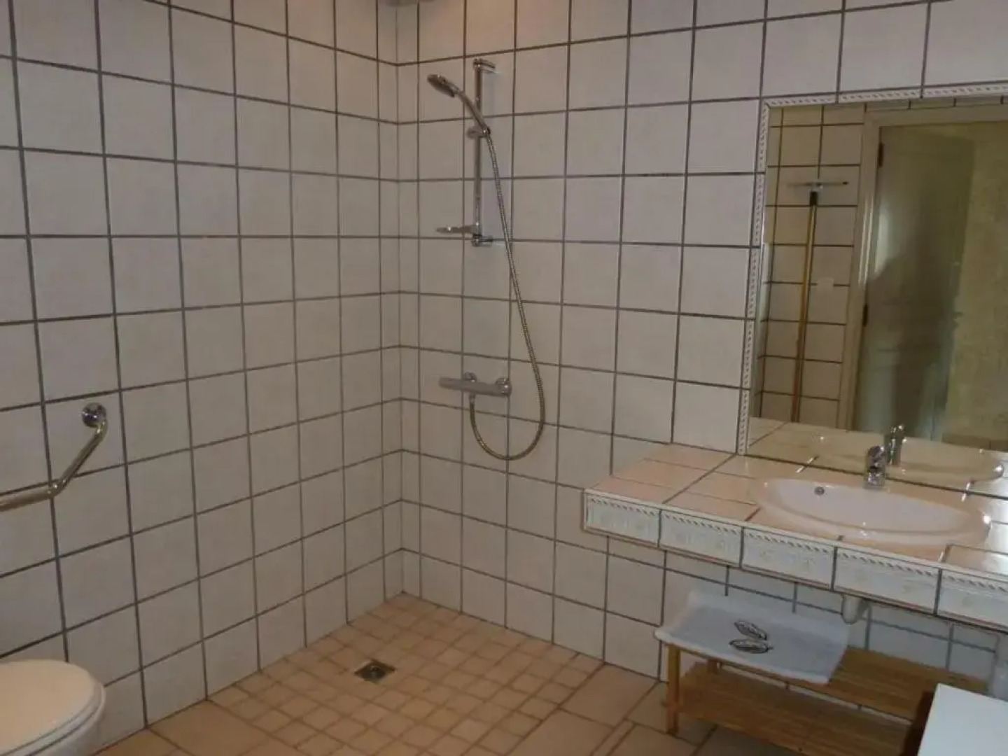 Gîte Saint-Haon-le-Vieux, 4 pièces, 5 personnes - FR-1-496-31